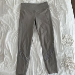 Athleta Cropped Leggings